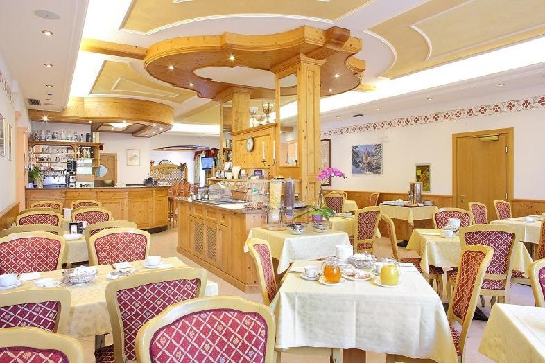 Hotel Sant'ilario 3*