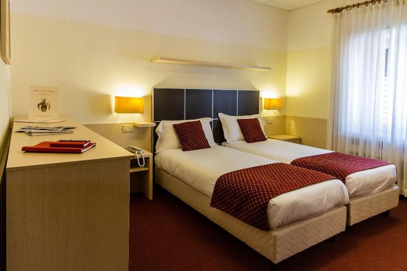 Hotel Sant'ilario 3*